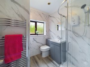 Photo 25- click for photo gallery